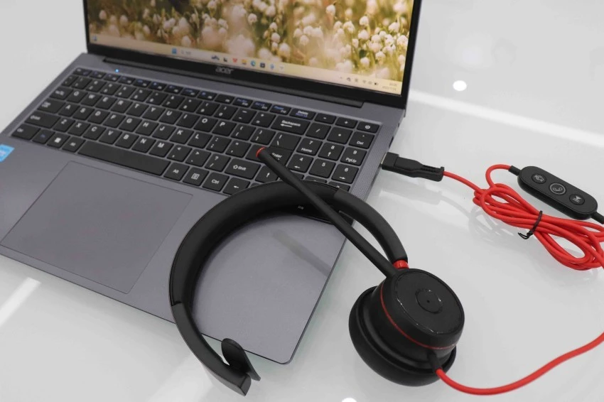 Single Headset With Mic